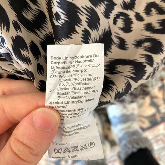 J. Crew Snow Leopard Print Top Peacoat - Picture 11 of 12